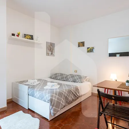 Homiday - Il Giardino --1 Min Ospedale Cisanello--aeroporto Free Parking-- * Pisa